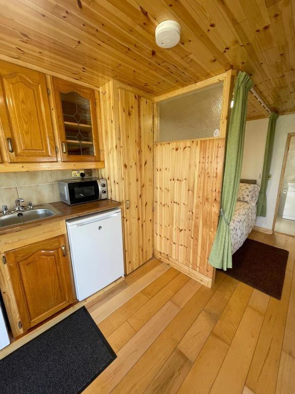Kuchyň nebo kuchyňský kout v ubytování Calla Roundstone