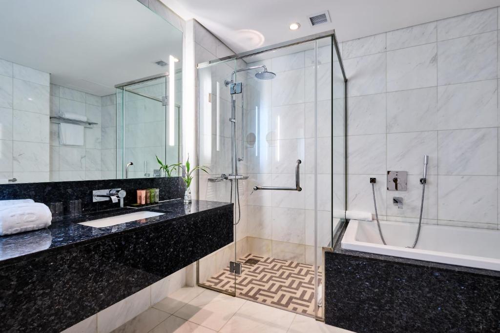 Koupelna v ubytování Hotel de Convenções de Talatona, HCTA