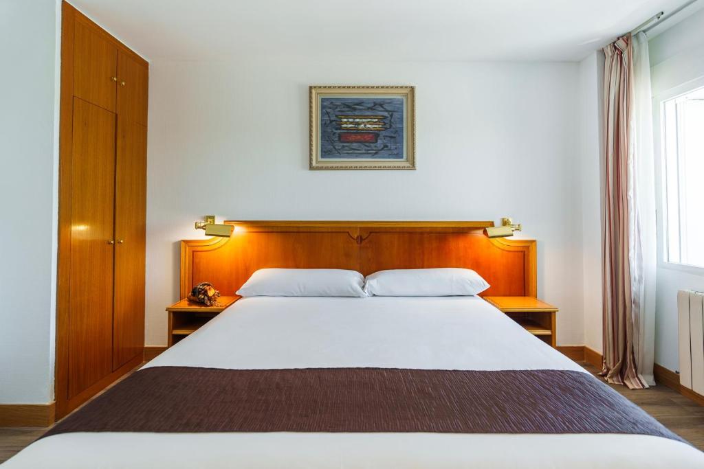 Hotel Rey Arturo Burgos - Habitación Doble Con Cama De Matrimonio