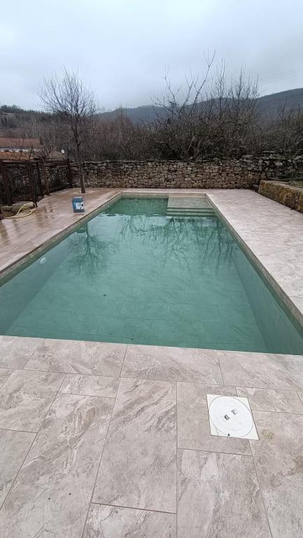 The swimming pool at or close to La Torre de San Esteban