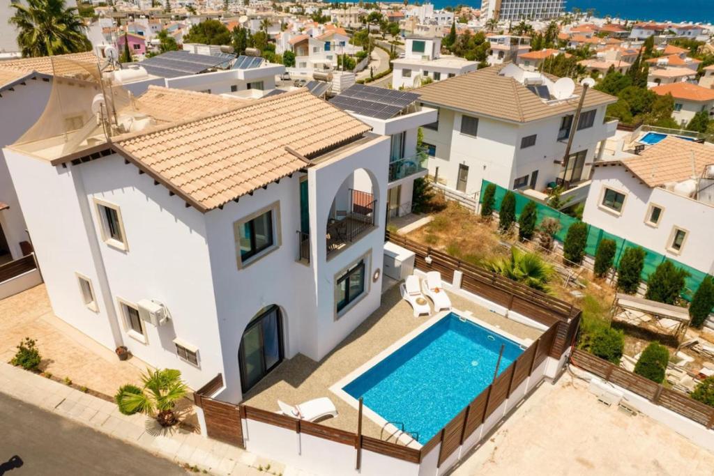 SunnyVillas 3BR Villa Private Pool AN2