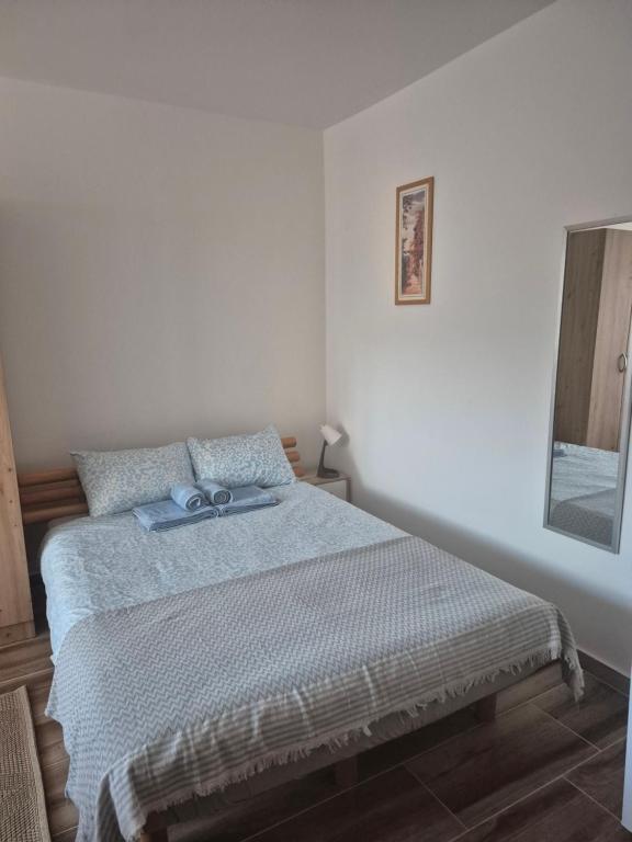 Postel nebo postele na pokoji v ubytování Vila RUŽA - House of Roses