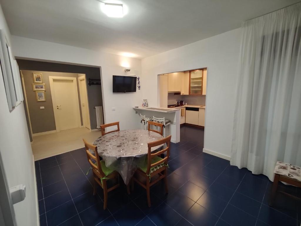 Η κουζίνα ή μικρή κουζίνα στο A Casa di Jenny