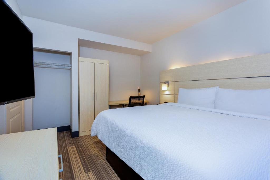 Holiday Inn Express-International Drive, an IHG Hotel - 