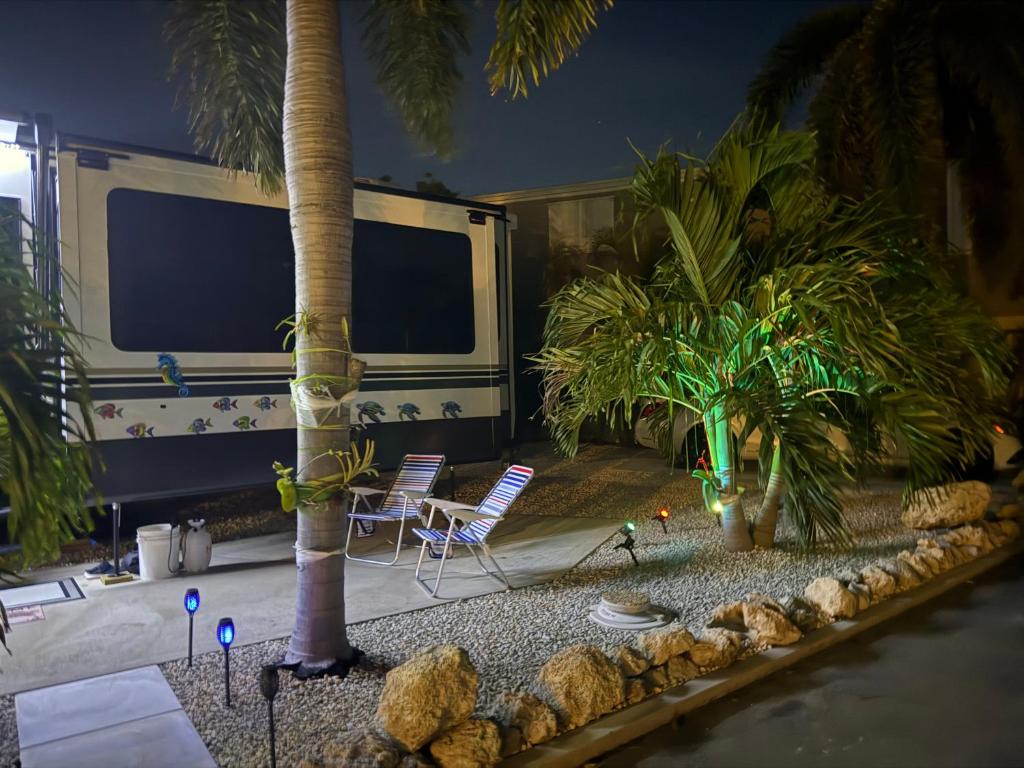 Zahrada ubytování Rv Lot in Paradise