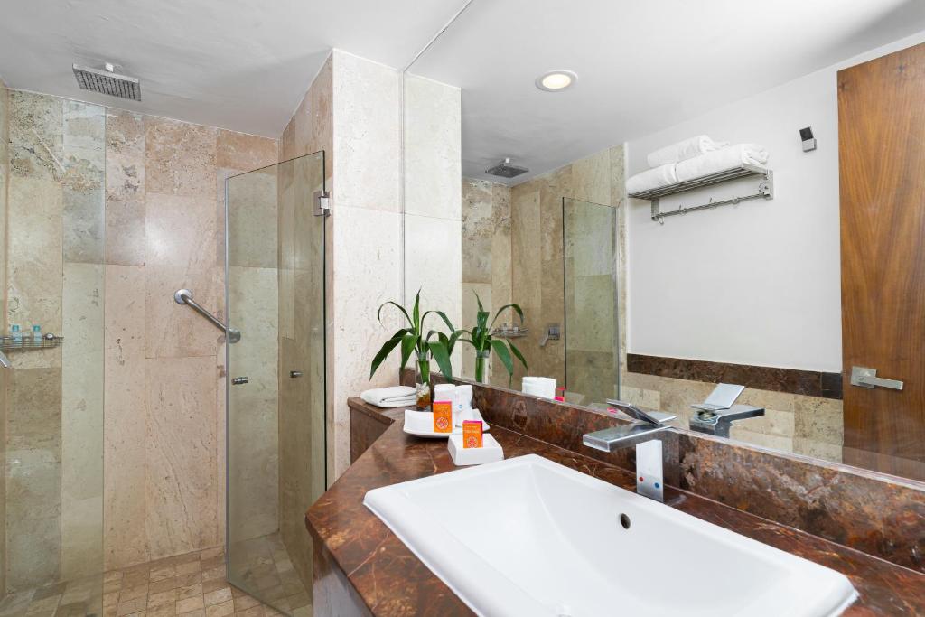 Krystal Grand Los Cabos - All Inclusive photo