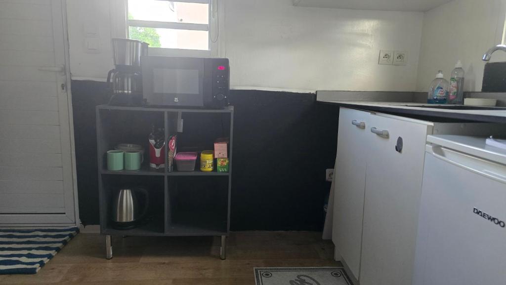 Kuchyň nebo kuchyňský kout v ubytování Hébergement Chez l'Habitant - Idéal pour Visiter la Martinique