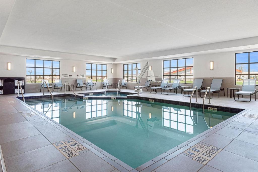 Best Western Plus New Richmond Inn & Suites photo