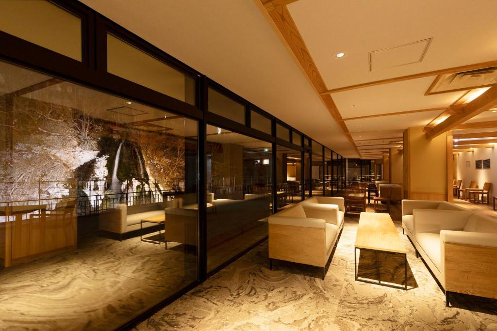 Posezení v ubytování Ooedo Onsen Monogatari Premium Hotel New Shiobara