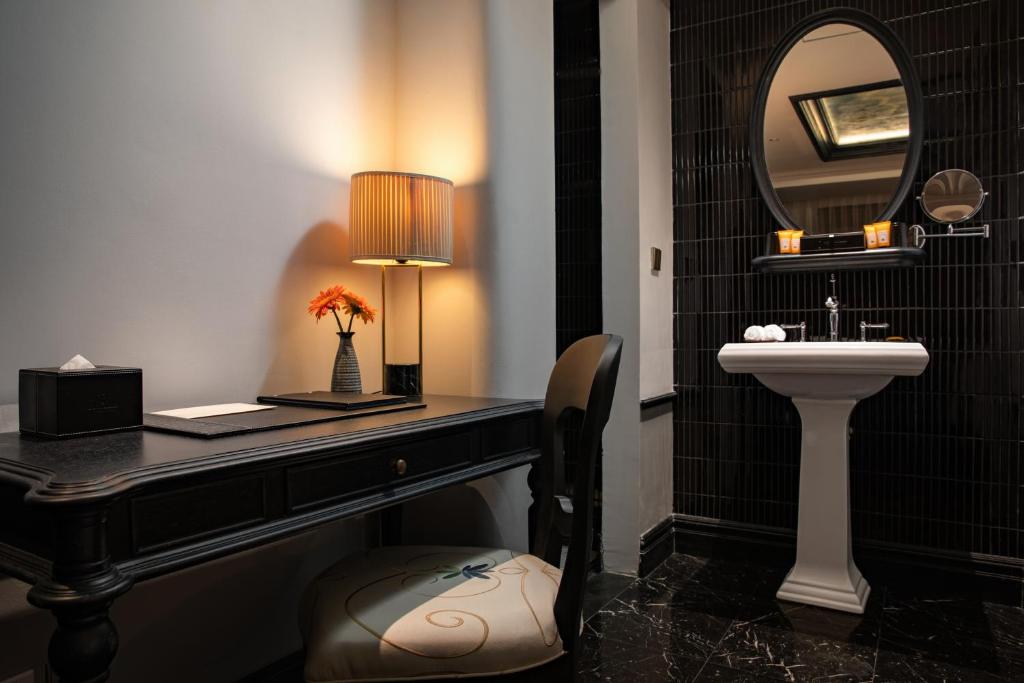 La Sinfonía del Rey Hotel & Spa - 9