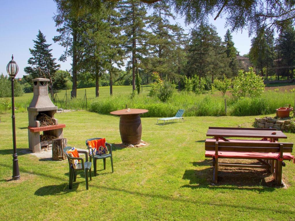 Vonkajšia záhrada v ubytovaní Umbria Hideaway for Two