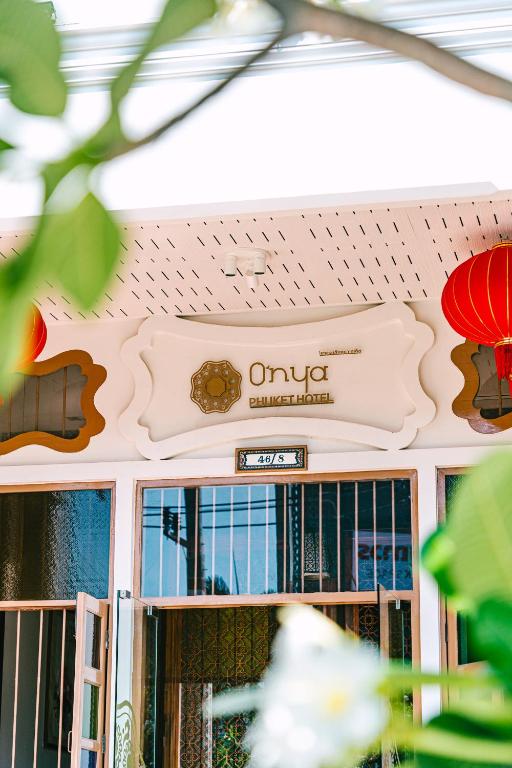 O'nya Phuket Hotel - Resim 3