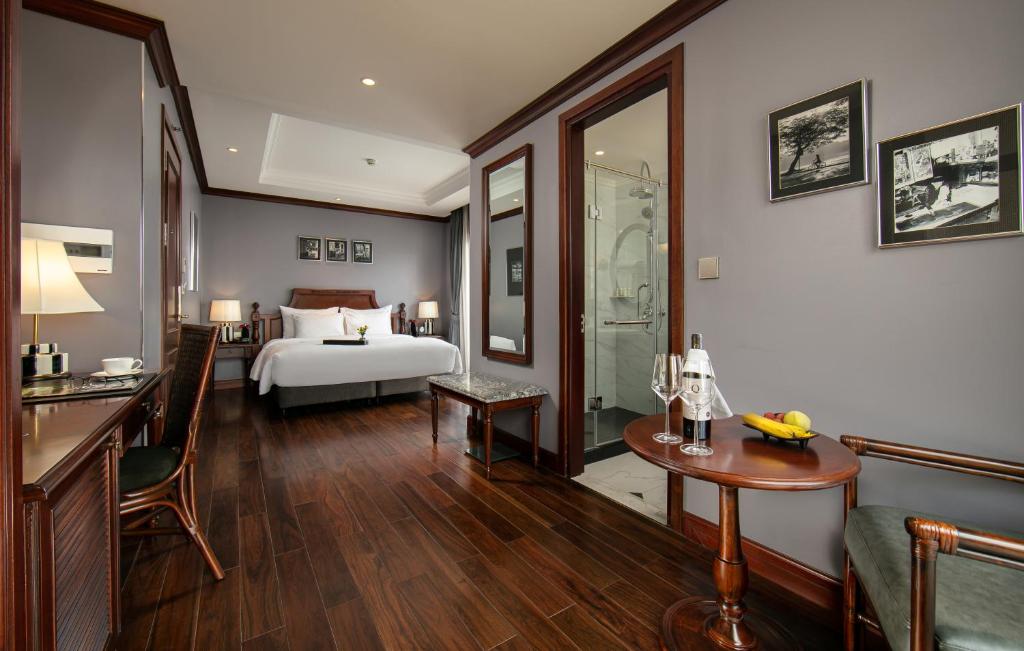 Suite Có Sân Hiên Nhìn Ra Thành Phố
