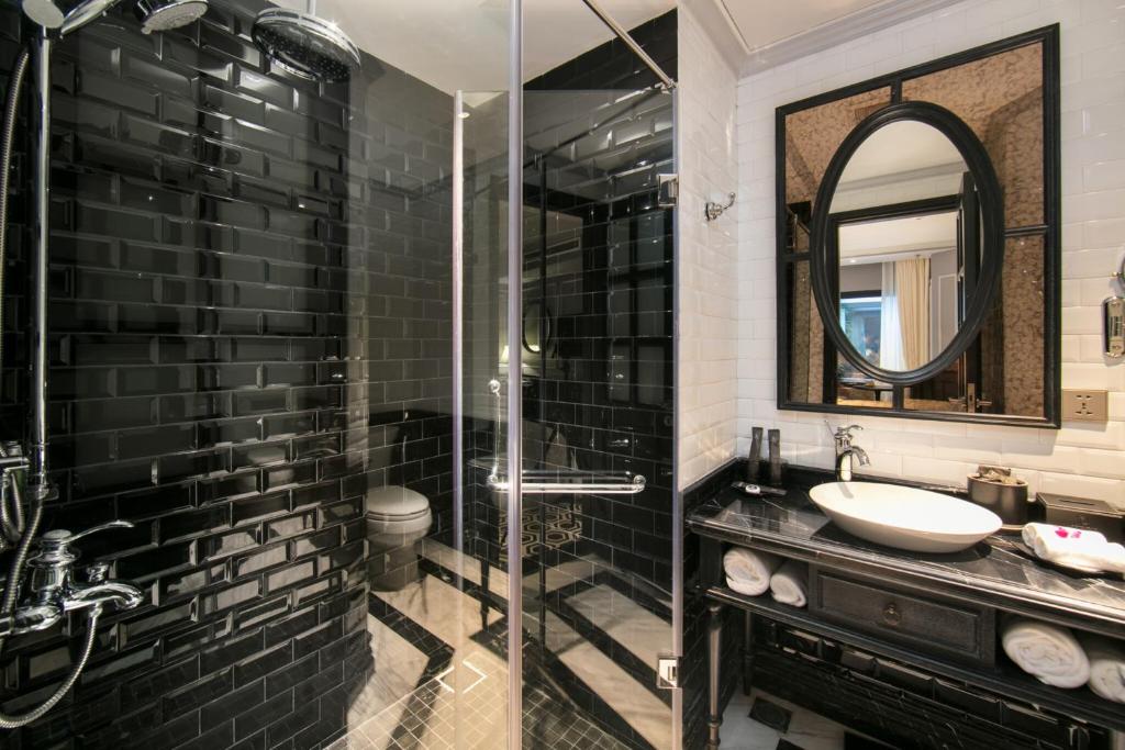 Phòng Deluxe Giường Đôi/2 Giường Đơn Với Cửa Sổ Bên Trong