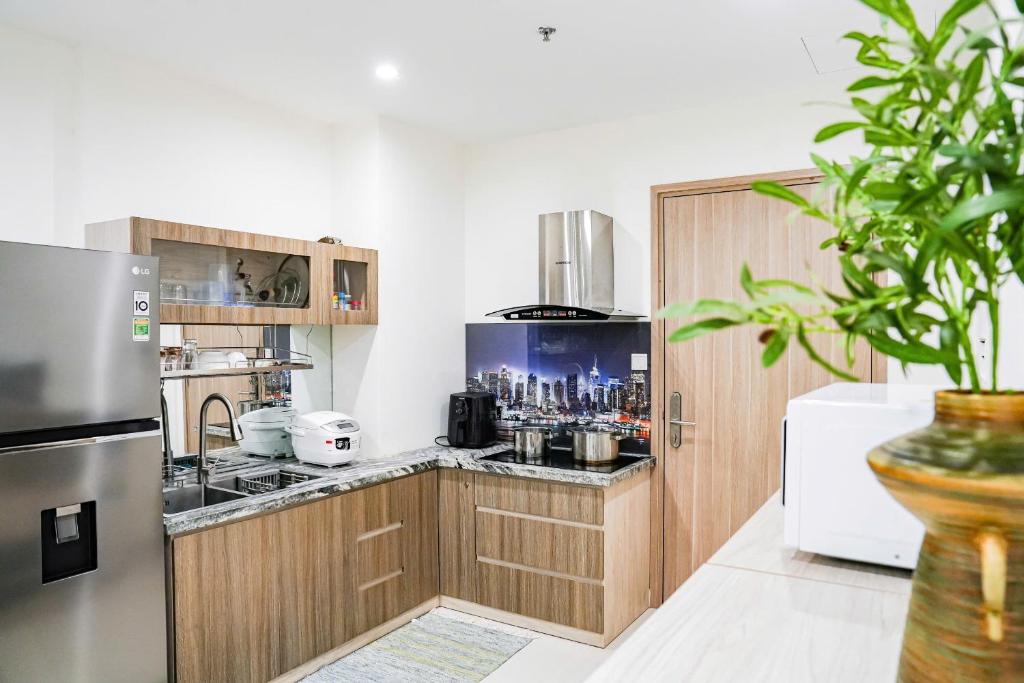 Kuchyň nebo kuchyňský kout v ubytování Shi House -3BR Buliding S601 Near Park VinhomesQ9