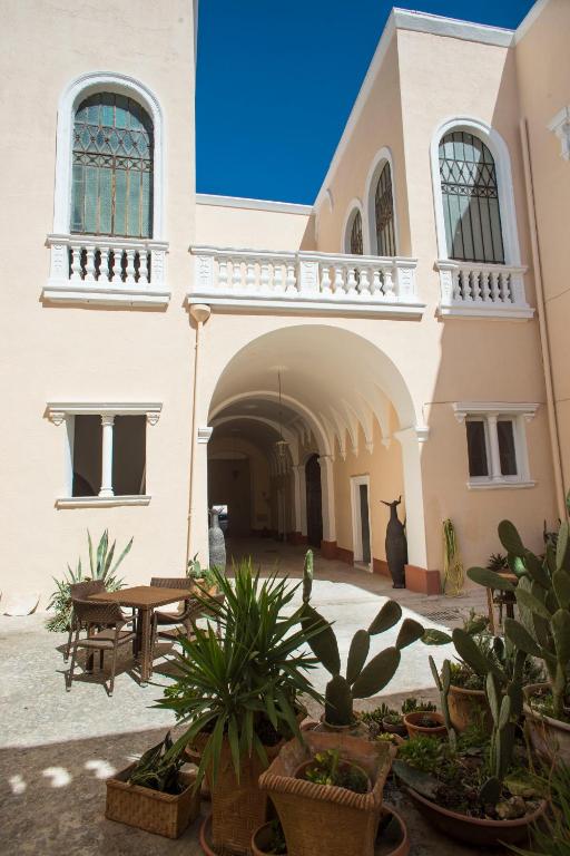 Budova, kde se bed and breakfast nachází