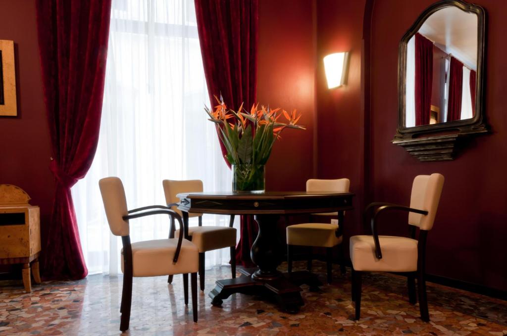 Fotografie z fotogalerie ubytování Antico Hotel Vicenza v destinaci Vicenza