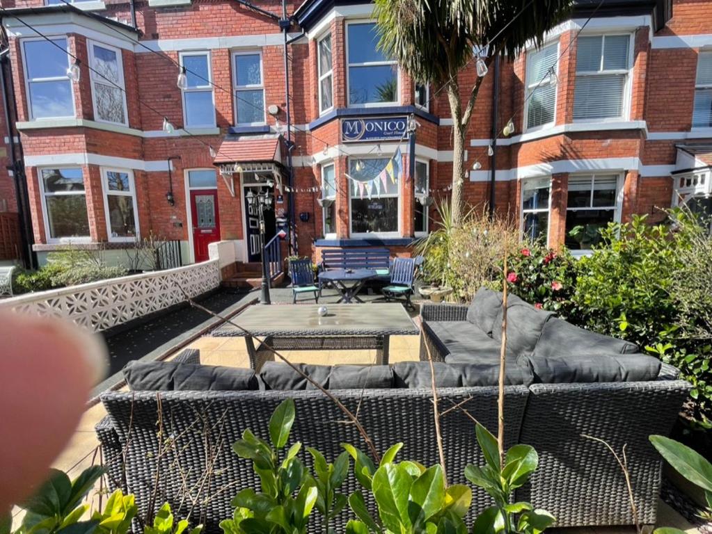 Monico Guest House 6