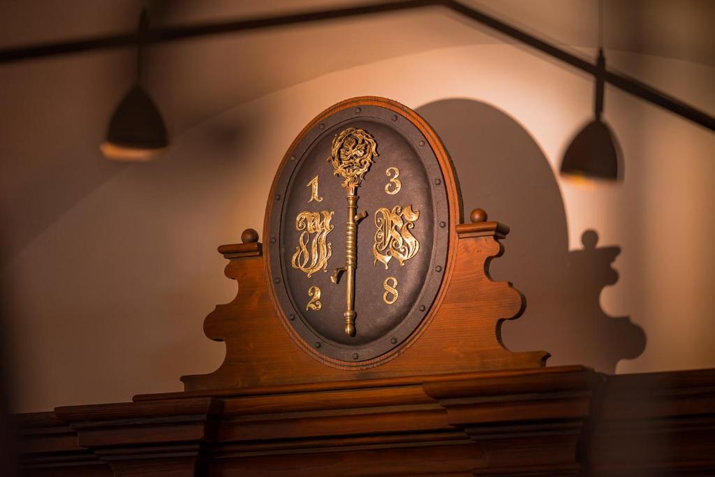 Gutshotel Menterschwaige - Resim 33