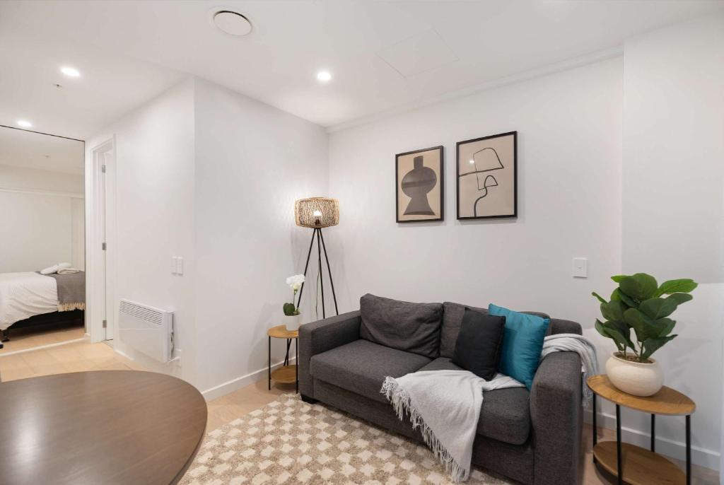 CBD 1BR - Modern Stay with Pool & Gym in Wellington - Resim 18