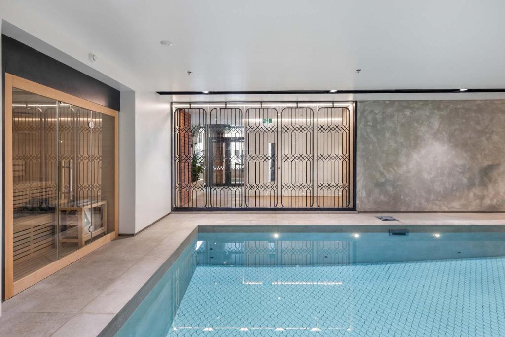 CBD 1BR - Modern Stay with Pool & Gym in Wellington - Resim 24
