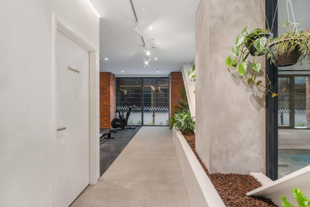 CBD 1BR - Modern Stay with Pool & Gym in Wellington - Resim 26