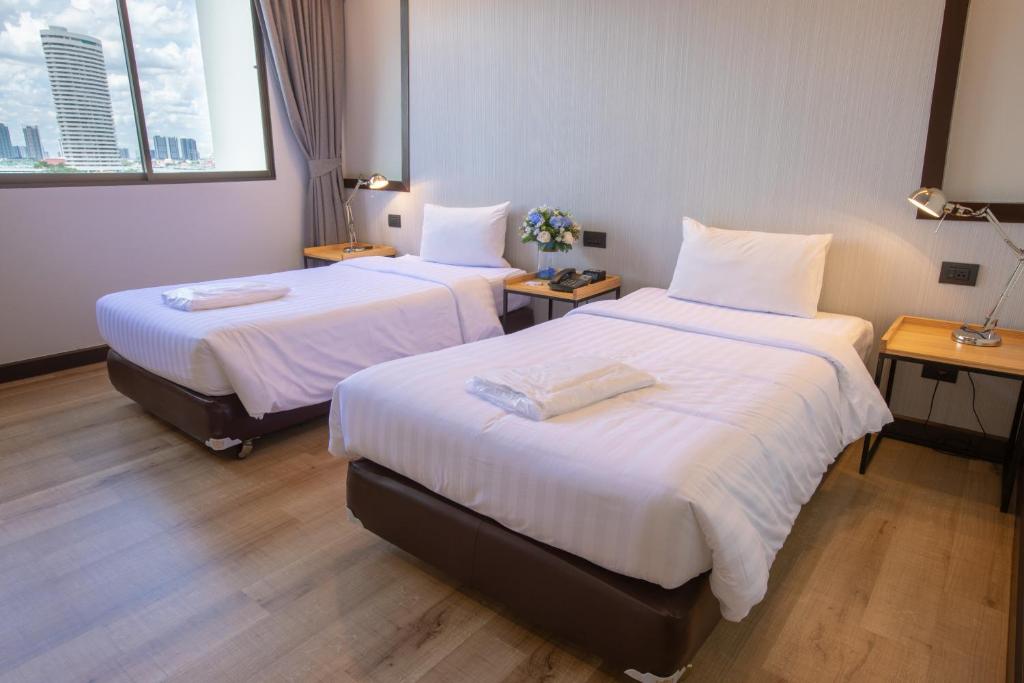 The Royal River Hotel - Superior Twin - No Carpet