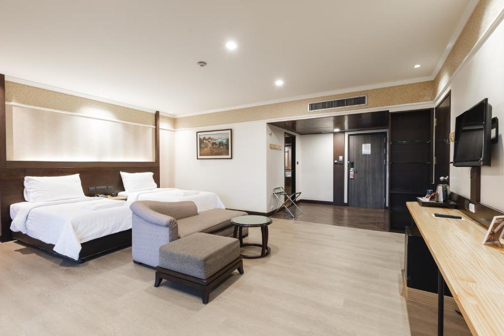 The Royal River Hotel - Premier River Front