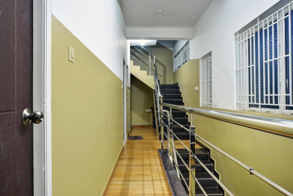 Fotografie z fotogalerie ubytování Hotel O Balajii Residency v destinaci Kójamputtúr