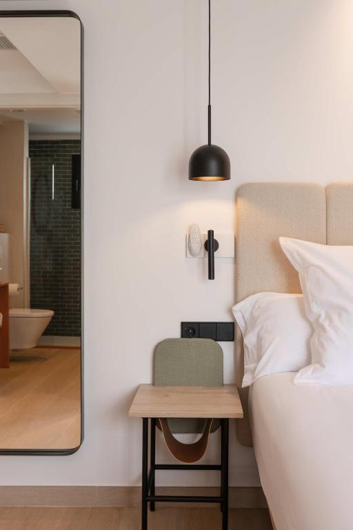 Hostal Marí - Superior Twin Room