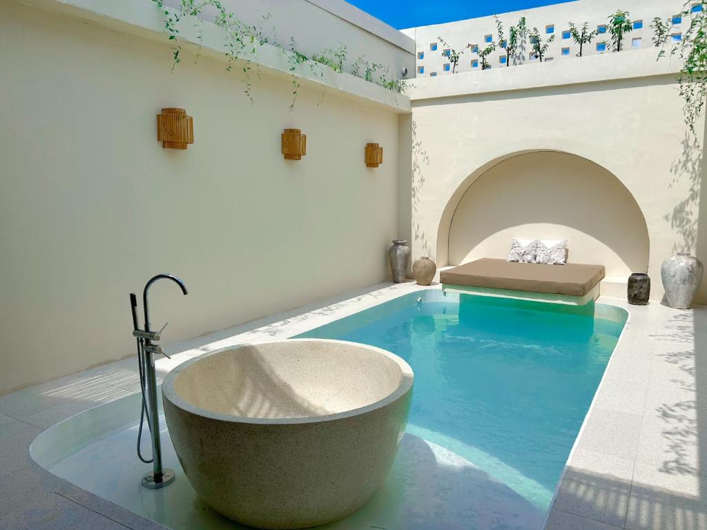 Bazén v ubytování Tujuan Jogja Villas - Kresna nebo v jeho okolí