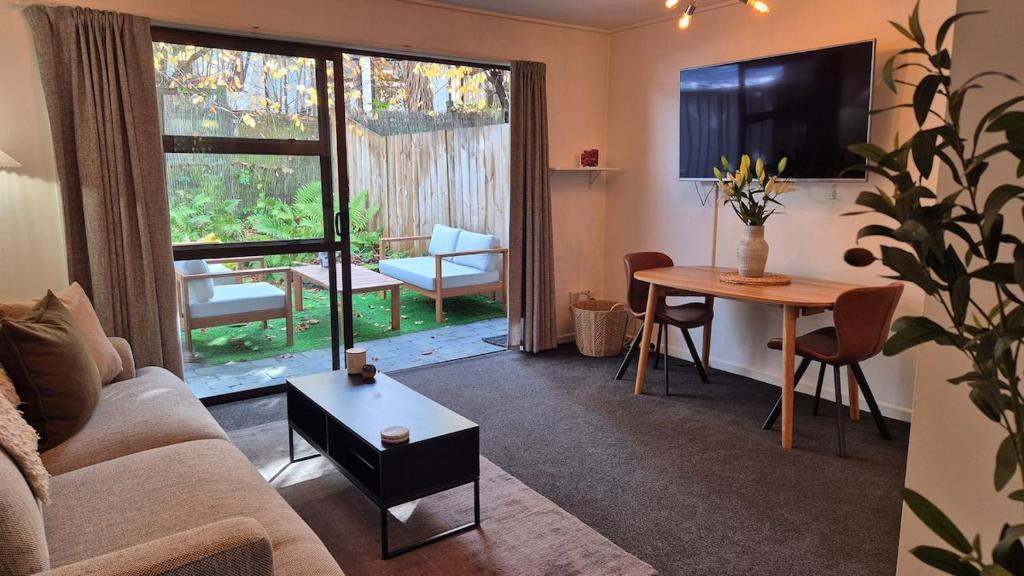 Et opholdsområde på Central QT Retreat