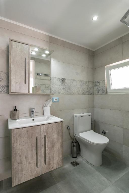 Koupelna v ubytování Serenity Suite in Pollonia