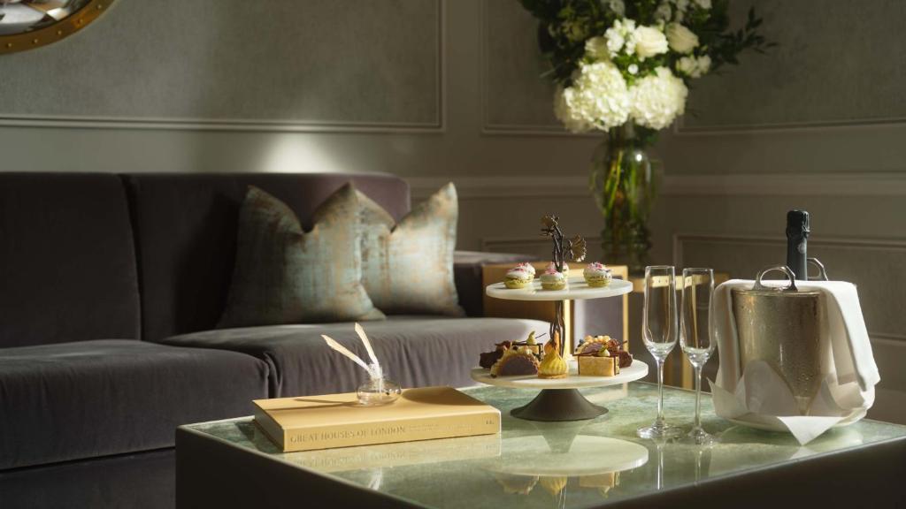 Mandarin Oriental Hyde Park, London - Resim 40