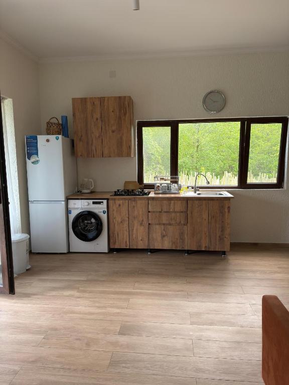 Kuchyň nebo kuchyňský kout v ubytování MAG house