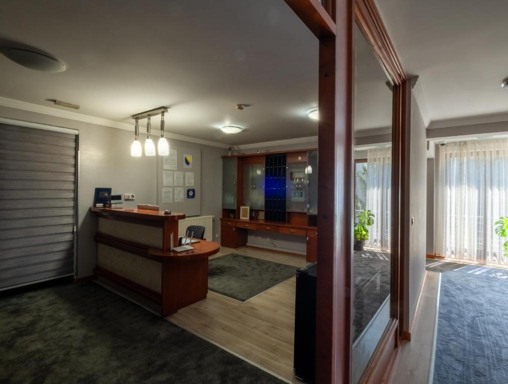 TV a/nebo společenská místnost v ubytování Hotel Bosna 1