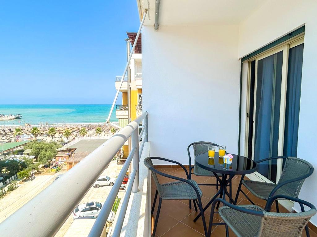 Luxury apartment FREE WIFI