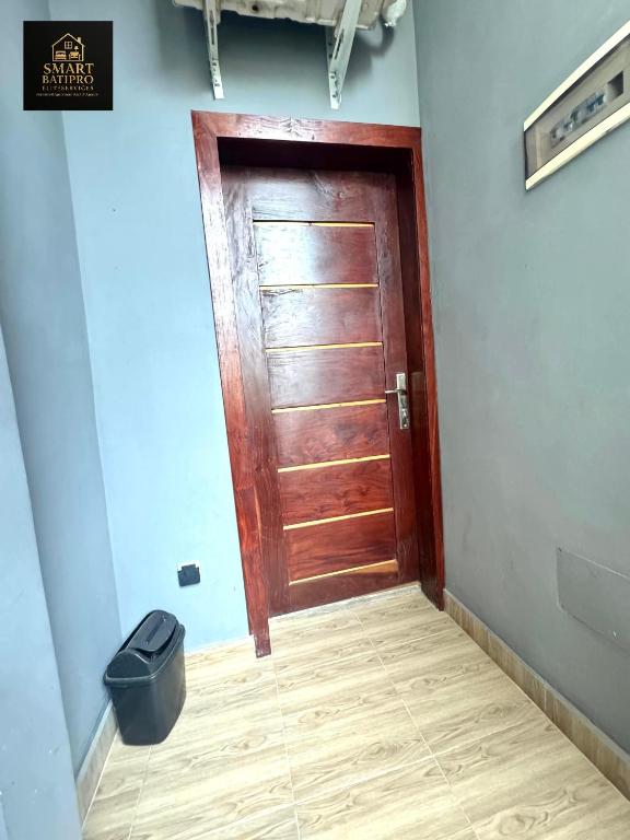 Gambar di galeri bagi SMART BÂTIPRO Studio 1 di Cotonou