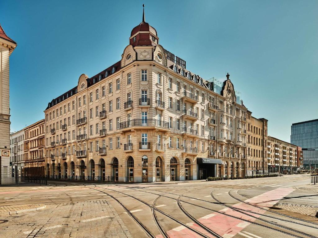 Mövenpick Grand Hotel Wroclaw - Resim 1