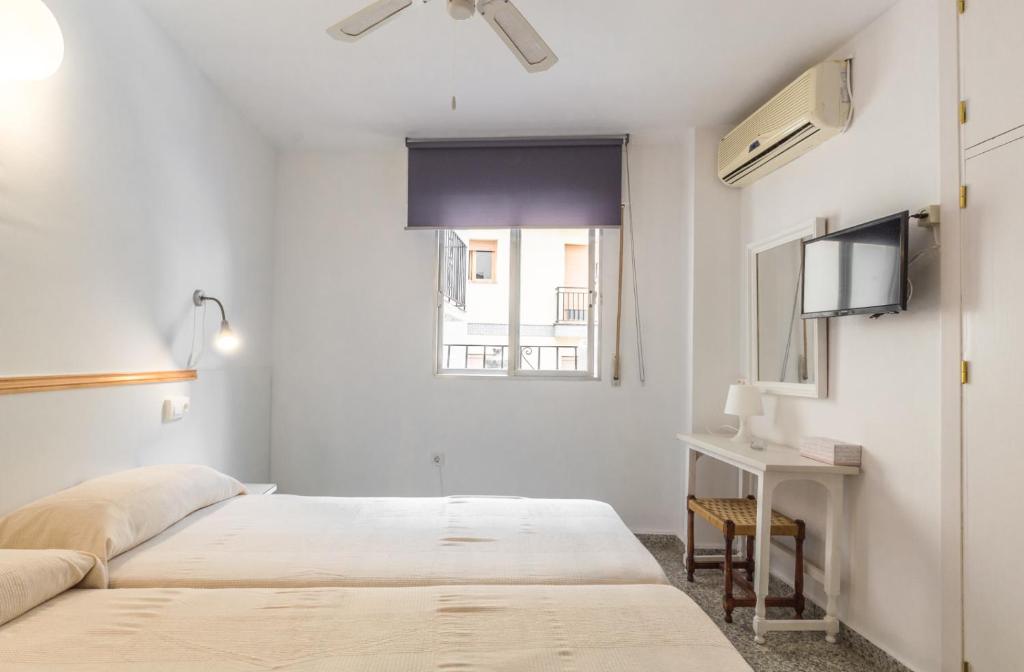 Hostal Altamar - Quarto Twin