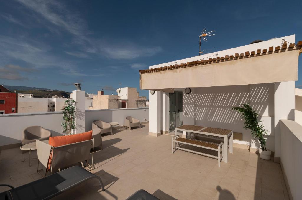 Balkón alebo terasa v ubytovaní Nuevos Lightbooking Livian Suites Las Palmas