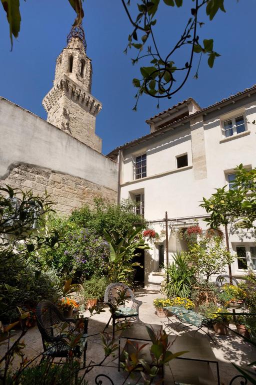 Zahrada ubytování La Maison des Augustins 4 stars Spa et Fitness