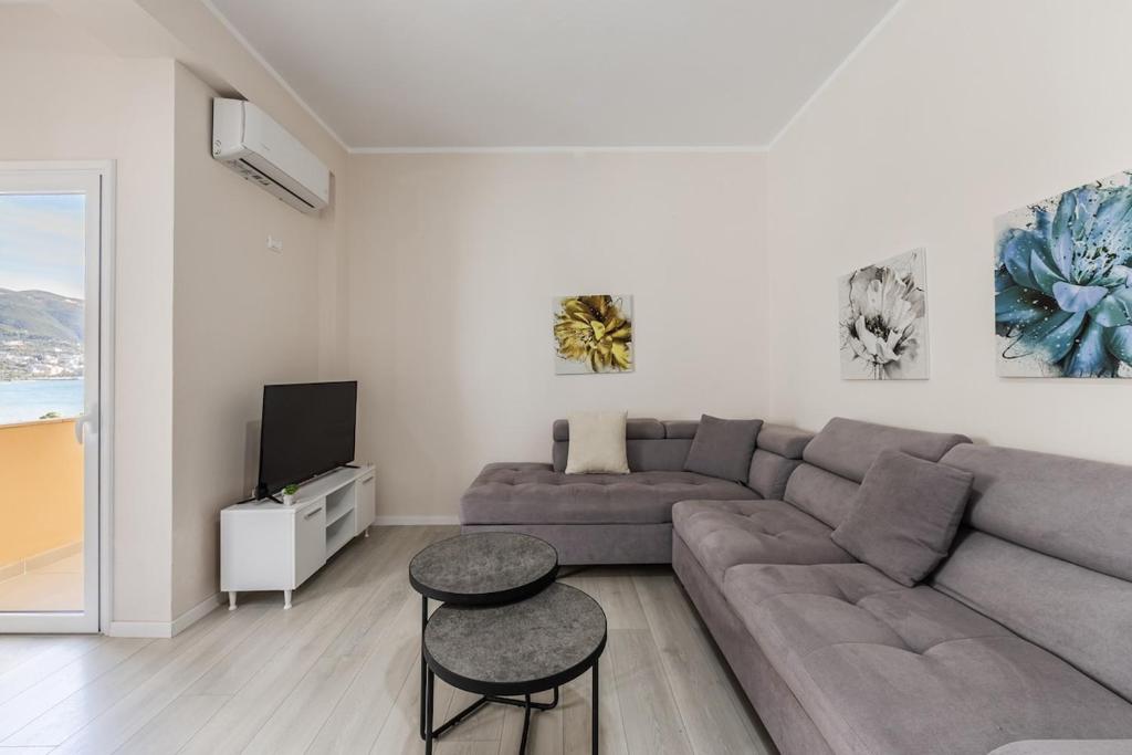 Sun & Sea 1BR Apartment