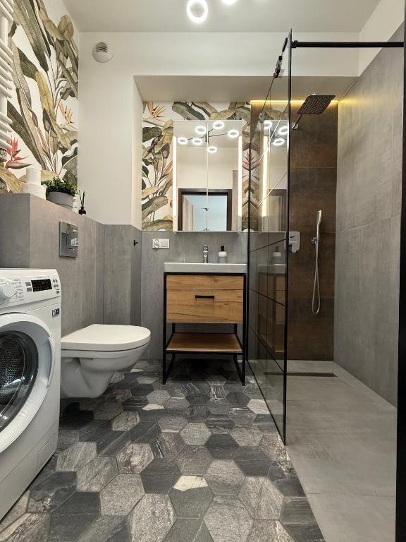 Kúpeľňa v ubytovaní Jacuzzi Apartamenty Gdańsk - RELAX Apartments