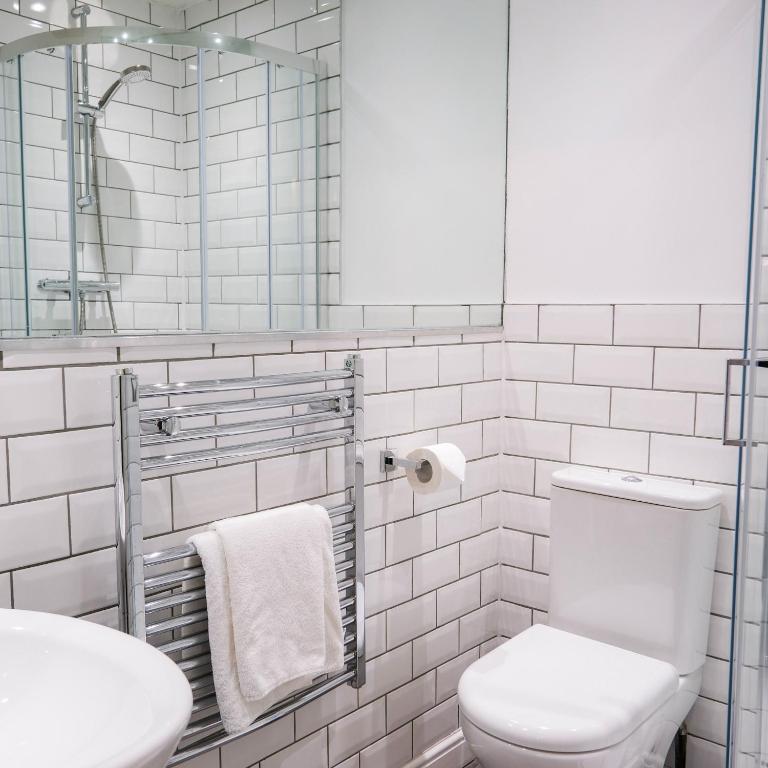 Glen Mhor Hotel at Uile-bheist 'Brewstillery' - Resim 19