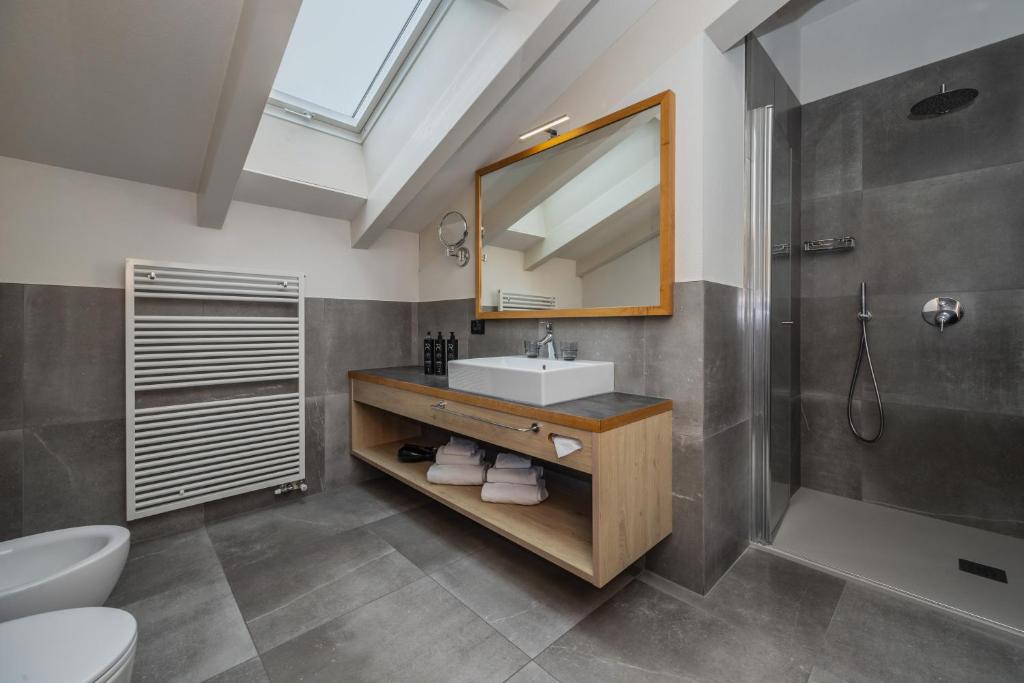 Hotel Ravelli Luxury Spa - Habitación Triple Con Balcón