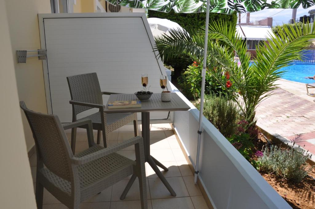 Mediterranea Apartments - 19