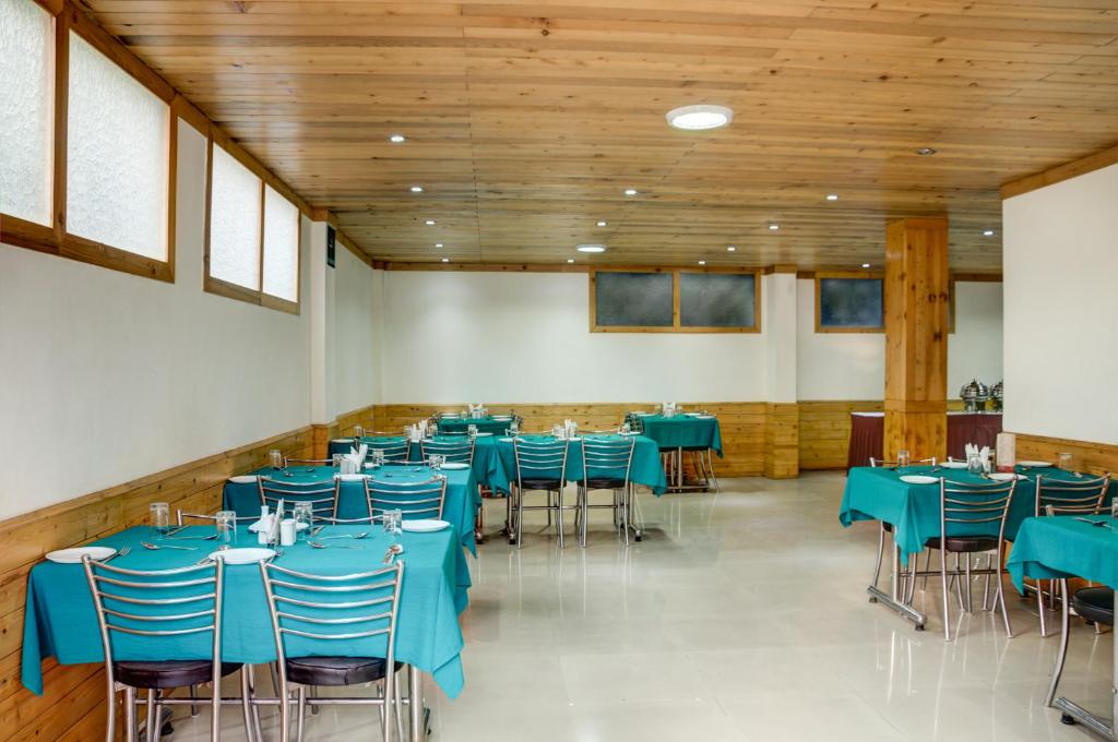 Restaurace v ubytování Woodstock Inn Manali