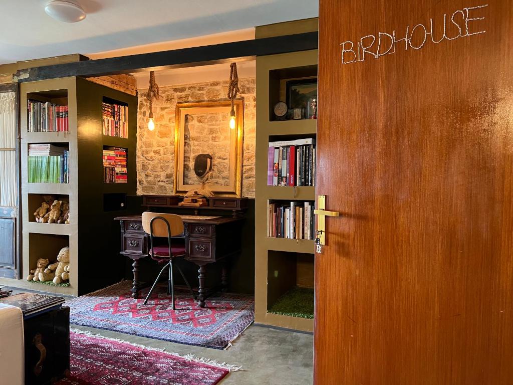 Imagen de la galería de Birdhouse, en Motovun