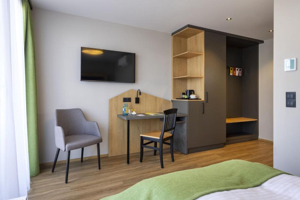 JUFA Hotel Wangen im Allgäu - Habitación Individual Deluxe Con Balcón